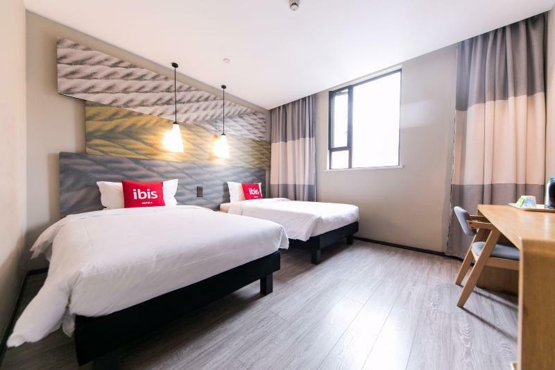 Ibis Shanghai Gubei Eksteriør billede